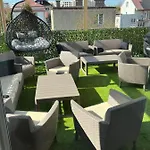 Comfort Zone Duplex 아파트 오스트로다