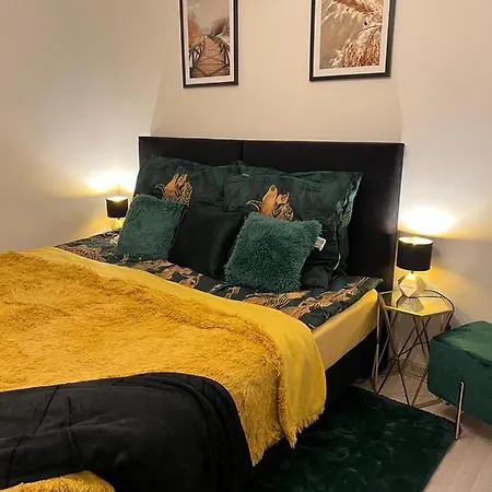 Comfort Zone Duplex Apartment *