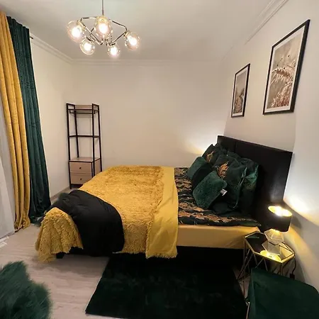 Comfort Zone Duplex Apartment *