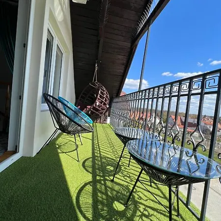 Comfort Zone Duplex Apartment *