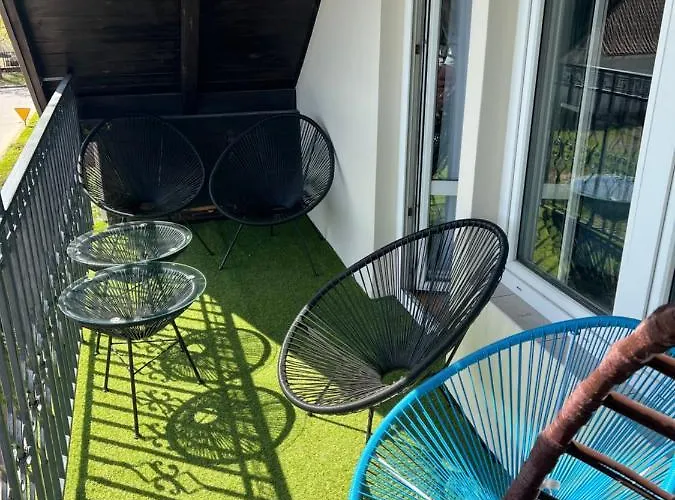 Comfort Zone Duplex Apartment *